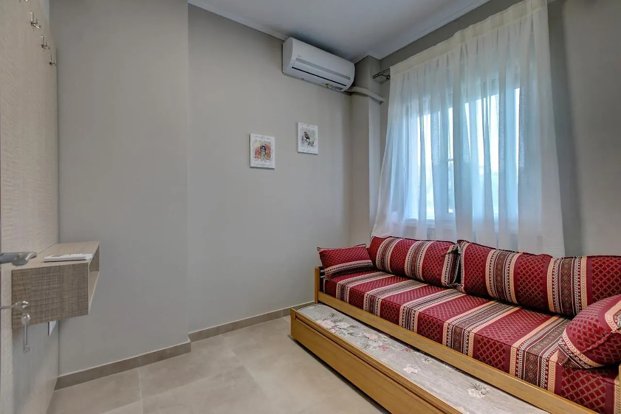 The House Of The Roses Seaview Superior Apartment 2 Gerakini Ferienhaus