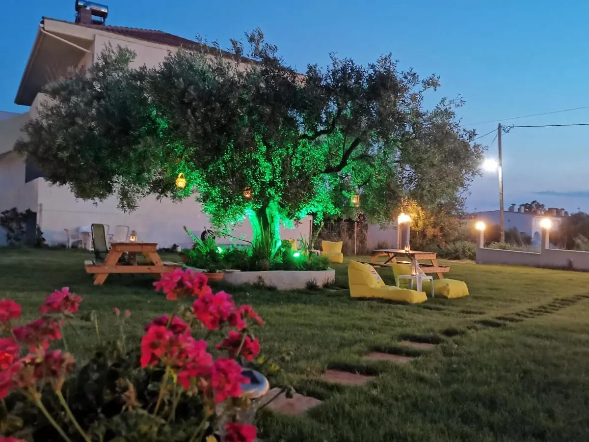 The House Of The Roses Seaview Superior Apartment 2 Gerakini 0*,  Greece