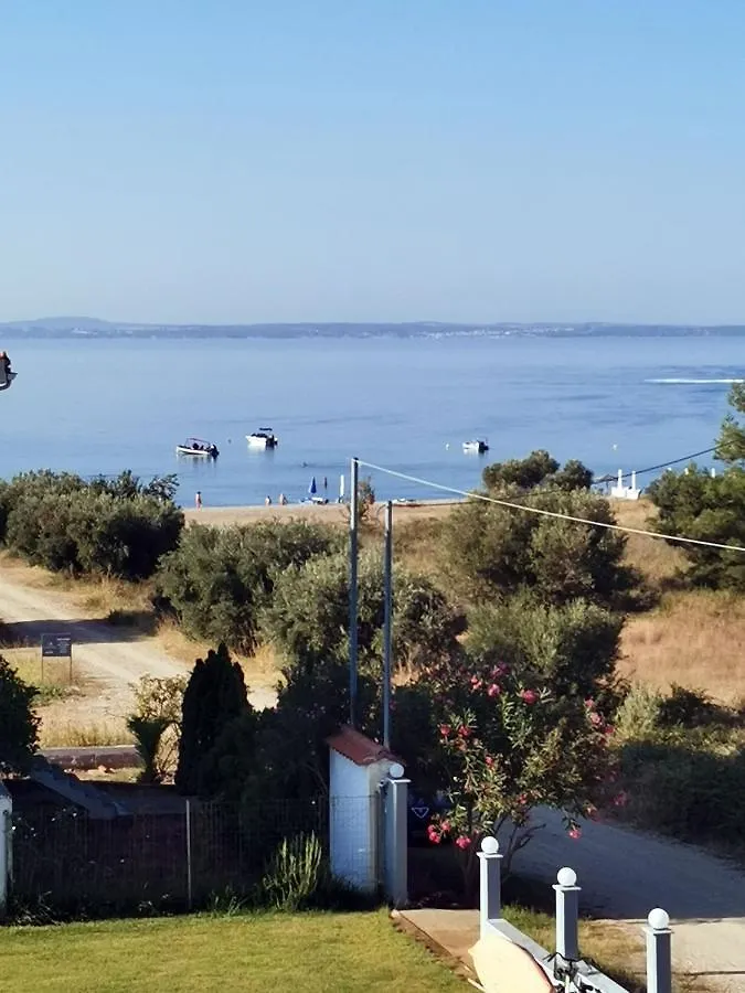 The House Of The Roses Seaview Superior Apartment 2 Gerakini 0*,  Greece